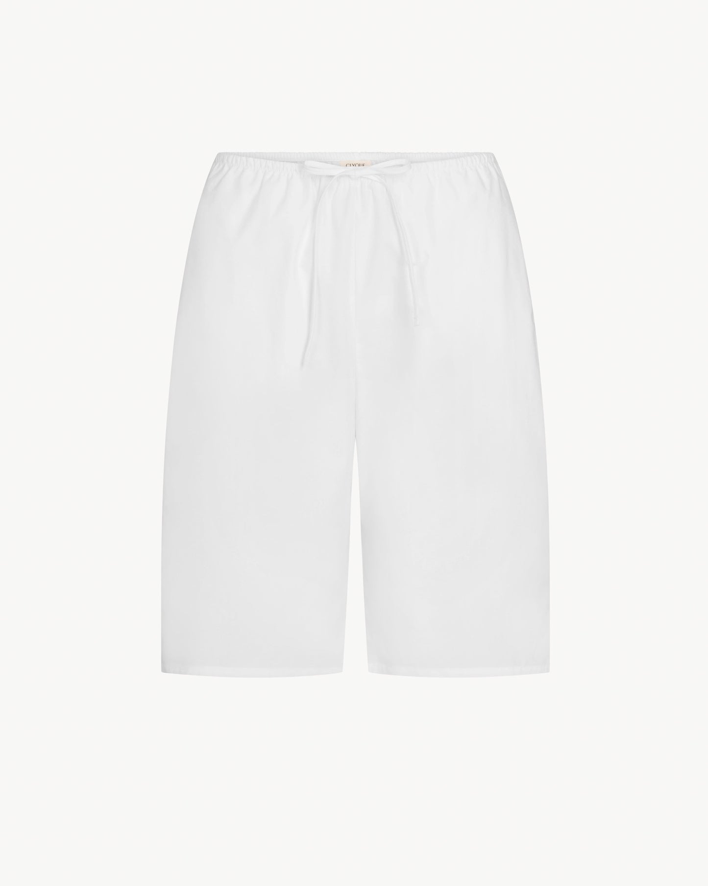 AVA SHORT