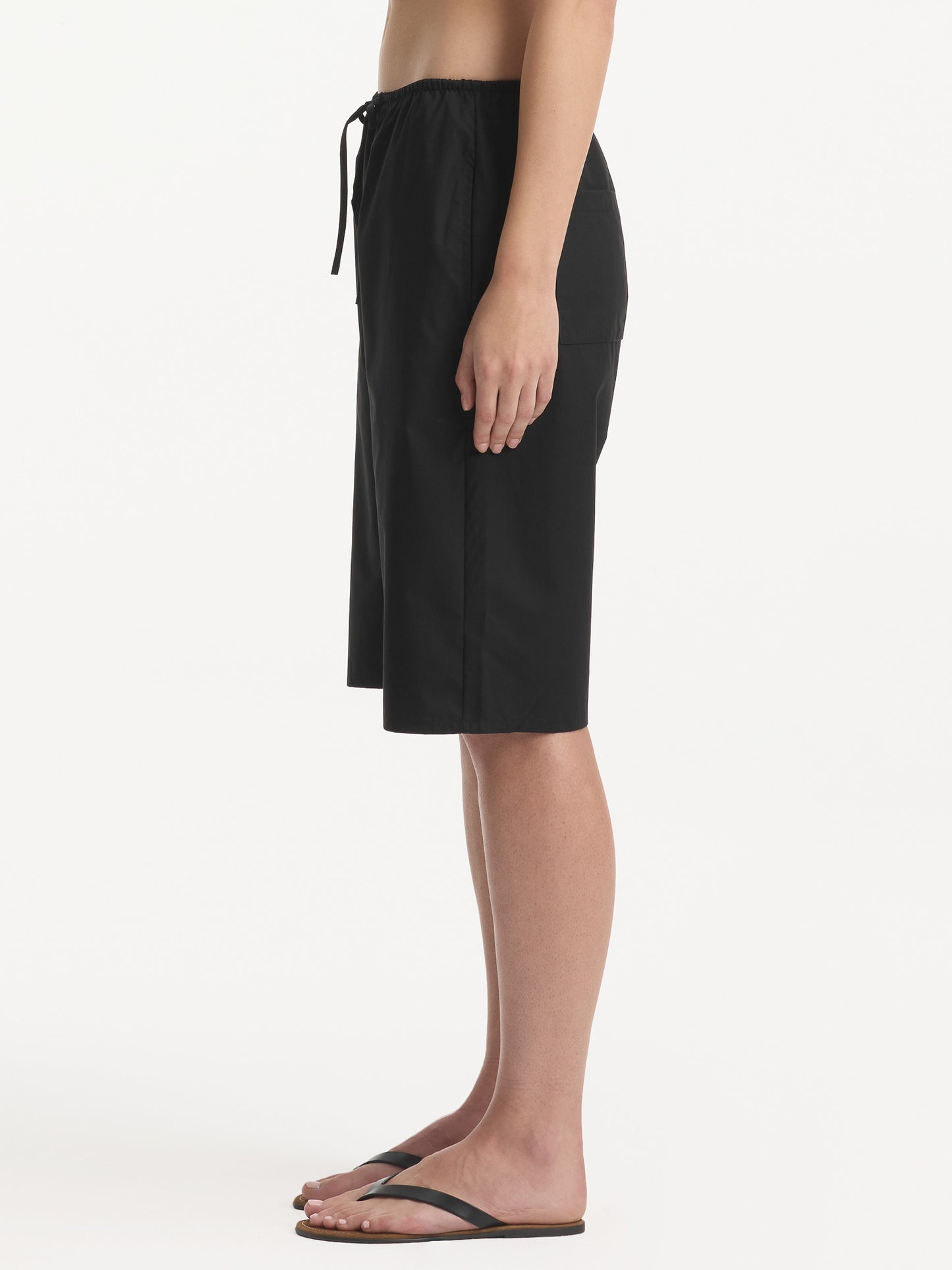 AVA SHORT
