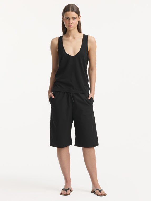 AVA SHORT